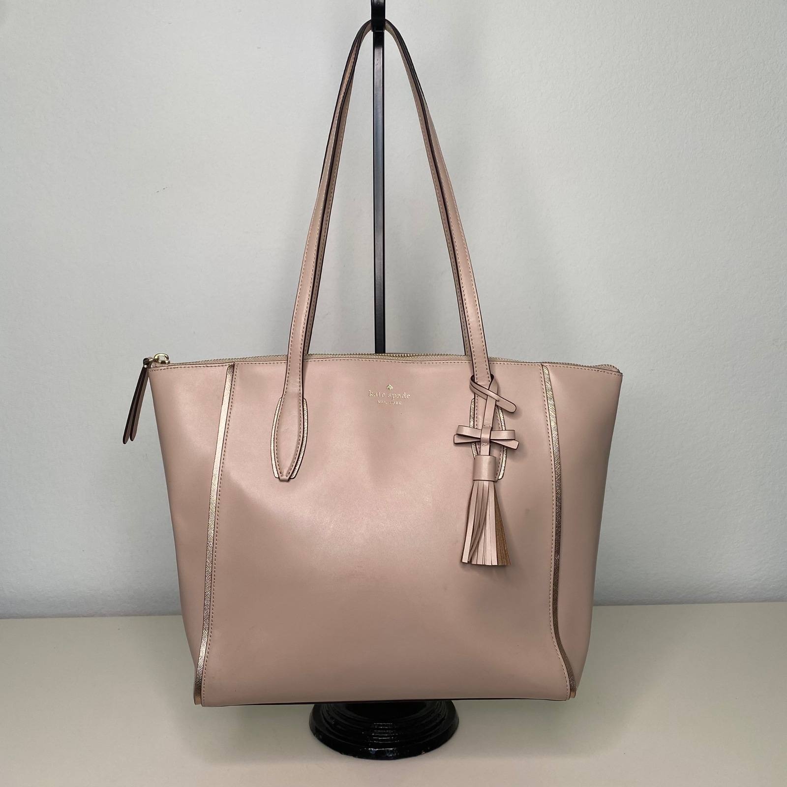 Kate Spade New York Kali Blush Pink Leather Tote Bag Metallic Trim Tassel